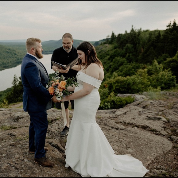 Sarah Seven Prosecco wedding gown - Picture 5 of 6